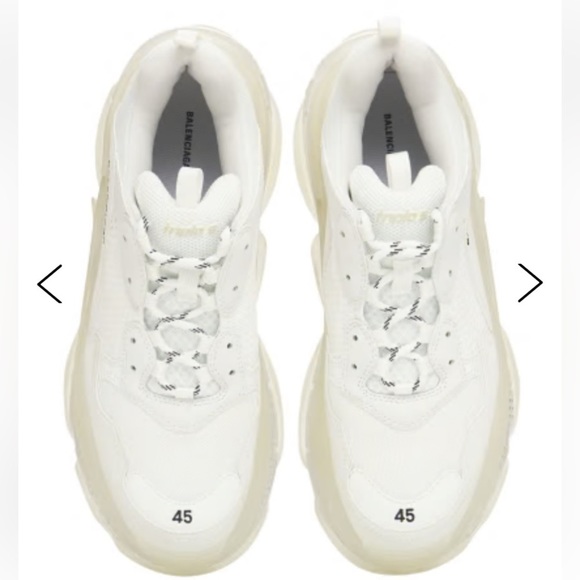 BALENCIAGA WOMEN  TRIPLE S SNEAKER SIZE 39 - Picture 2 of 16